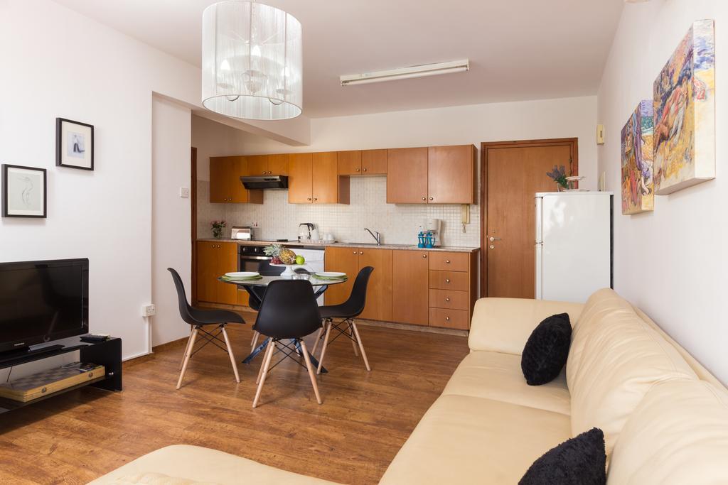 Mama Seaside Apartment 拉纳卡 外观 照片