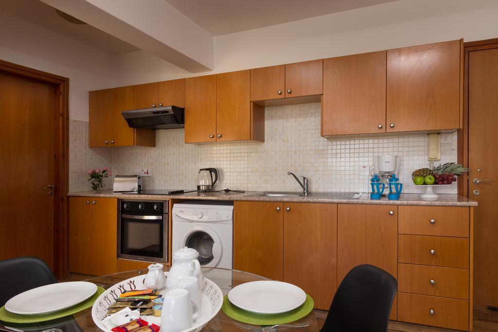 Mama Seaside Apartment 拉纳卡 外观 照片