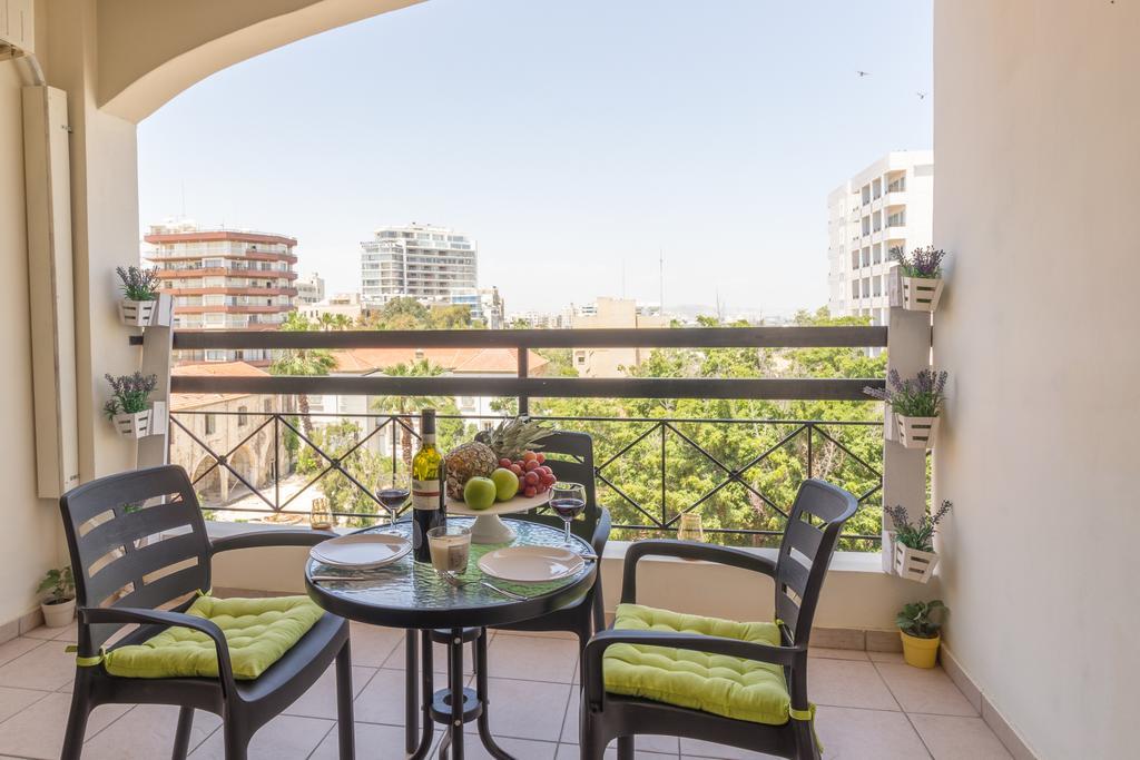 Mama Seaside Apartment 拉纳卡 外观 照片